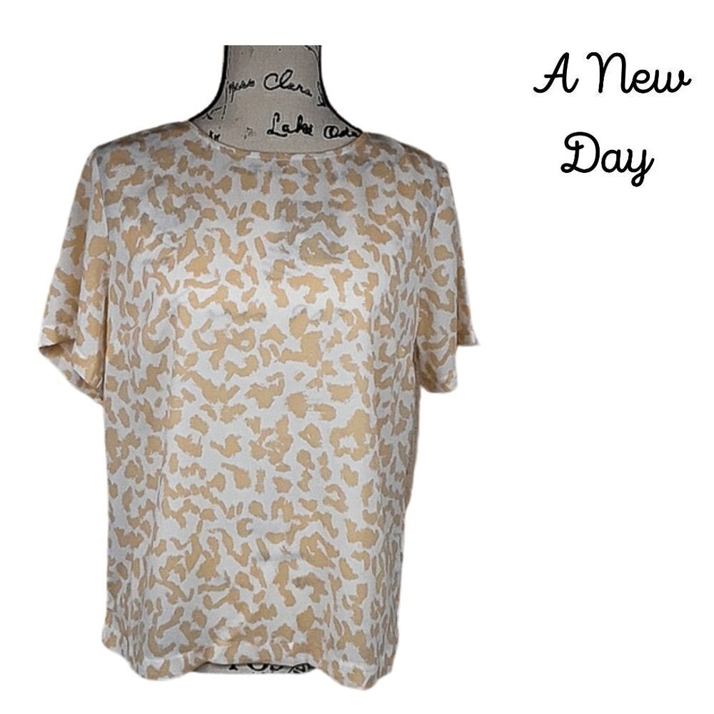 A New Day Animal Print Blouse Womens Lightweight Semi Shear Leopard Print